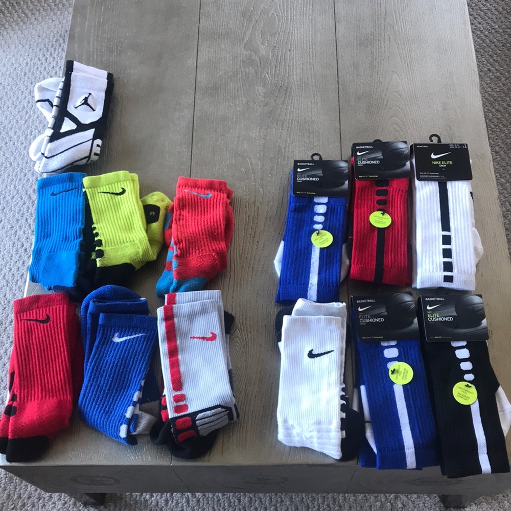 Nike elite socks size 8-12